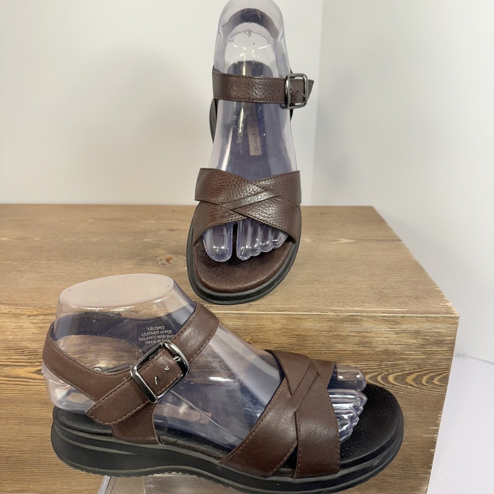 Easy Spirit Leather Comfort Sandals Womens 6 Minimalist Travel Boho Earthy Indie